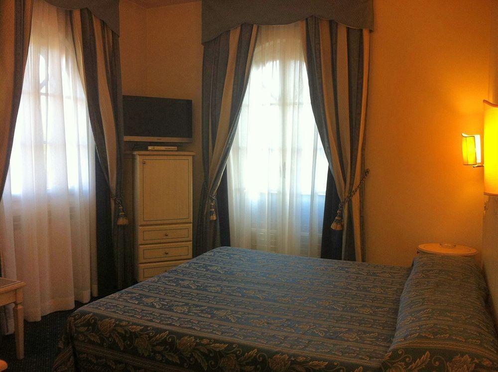 Hotel Goya Forte dei Marmi Esterno foto