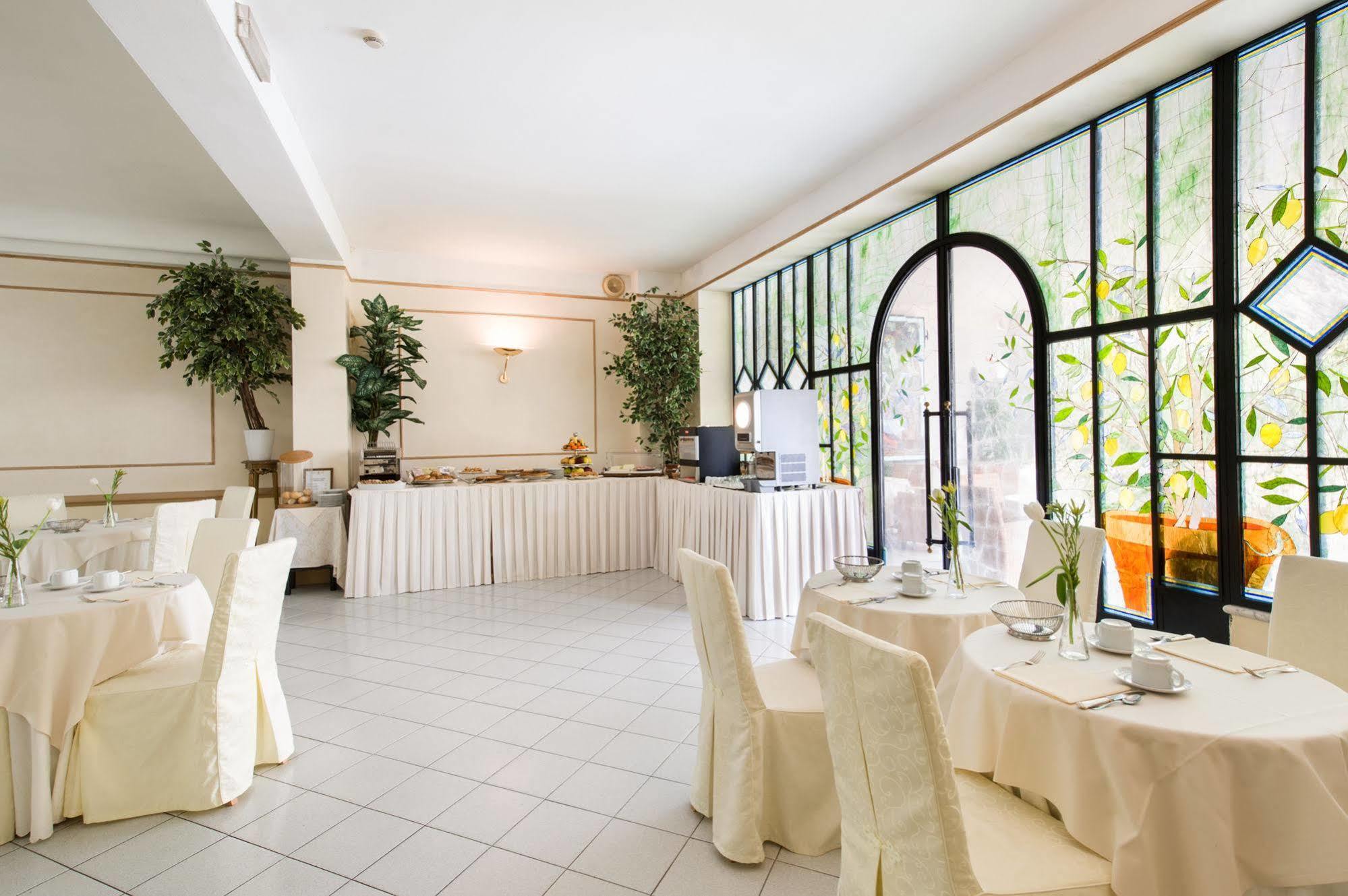Hotel Goya Forte dei Marmi Esterno foto