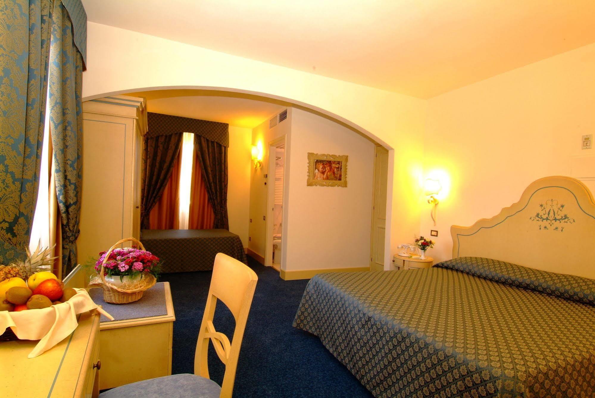 Hotel Goya Forte dei Marmi Esterno foto